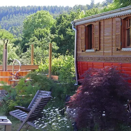 Prázdninový dům Maison Independante Avec Nordique, Piscine Partagee Et Jardin - Fr-1-497-116 *