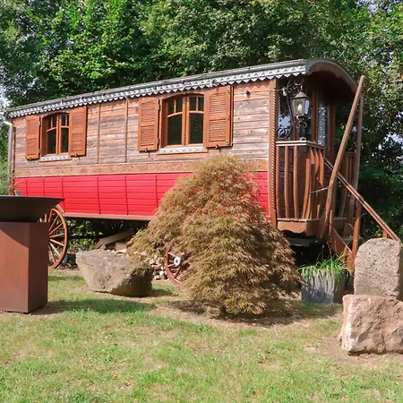 Prázdninový dům Maison Independante Avec Nordique, Piscine Partagee Et Jardin - Fr-1-497-116