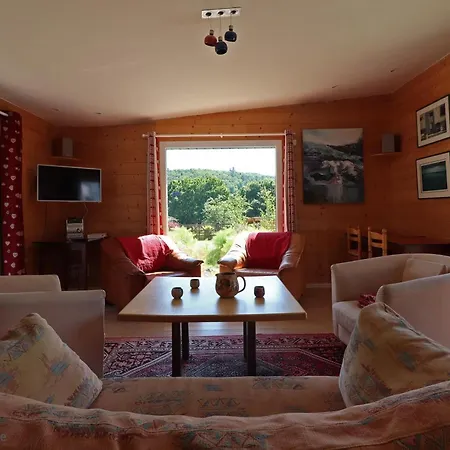 Maison Independante Avec Nordique, Piscine Partagee Et Jardin - Fr-1-497-116