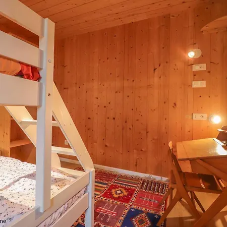 Maison Independante Avec Nordique, Piscine Partagee Et Jardin - Fr-1-497-116 *