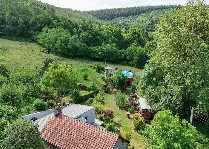 Prázdninový dům Maison Independante Avec Nordique, Piscine Partagee Et Jardin - Fr-1-497-116 *