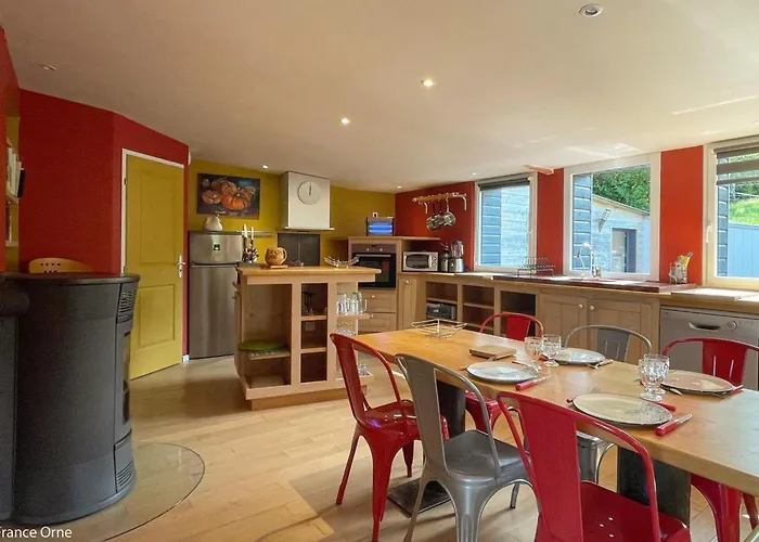 Maison Independante Avec Nordique, Piscine Partagee Et Jardin - Fr-1-497-116 La Lande-de-Goult